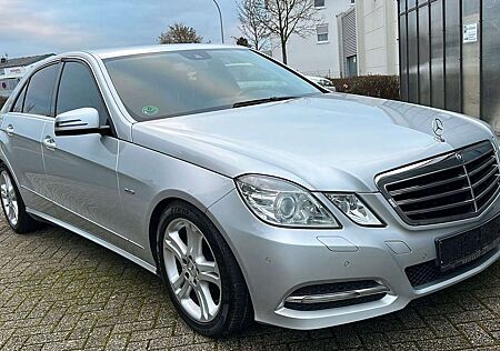 Mercedes-Benz E 220 CDI Avantgarde, BlueEfficiency (212.002)