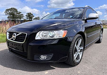 Volvo V50 1.6 D2 R-Design Edition-Xenon-Leder-Navi