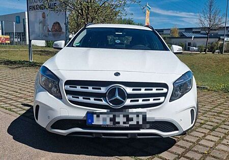 Mercedes-Benz GLA 200 GLA Diesel d 7G-DCT
