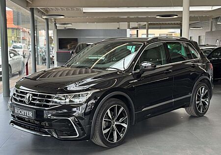 VW Tiguan Volkswagen R-Line DSG PANO/Kamera/Leder/Matrix/ACC