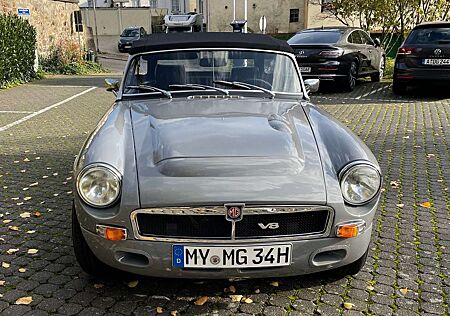MG MGB V8 Rouster 185 PS neu Aufgebaut Motor 3000 KM