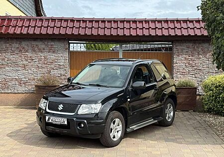 Suzuki Grand Vitara 1.6 Club (3-trg.) 4X4