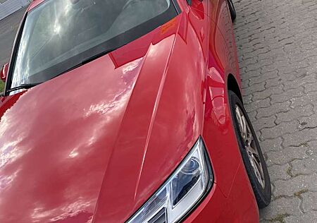 Audi A4 Avant 40 TDI S tronic