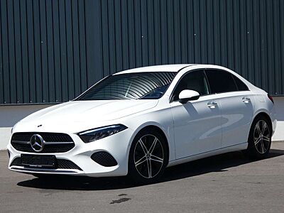 Mercedes-Benz A 220 d Lim LED Navi Leder WIDE Burmester Kamera