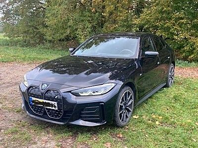 BMW i4 i4 eDrive40  M-Sportpaket, Head-Up, HiFi, AHK, viel Sonderzubehör