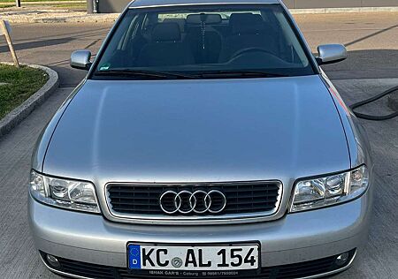 Audi A4 1.6
