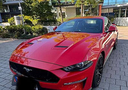 Ford Mustang Fastback 5.0 Ti-VCT V8 GT