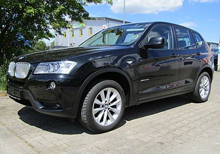 BMW X3 xDrive 30 d, 8 Fach Bereifung, AHK Schwenkbar