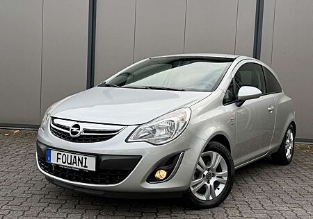 Opel Corsa D Satellite