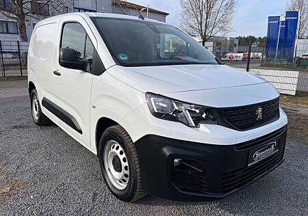 Peugeot Partner Automatik Tempomat SHZ Klima PDC 3-Sitze