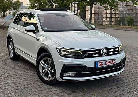 VW Tiguan Volkswagen R-Line BMT/Start-Stopp 4Motion Pano 360*