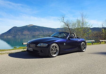 BMW Z4 3.0i - Individual Maritim Komposition