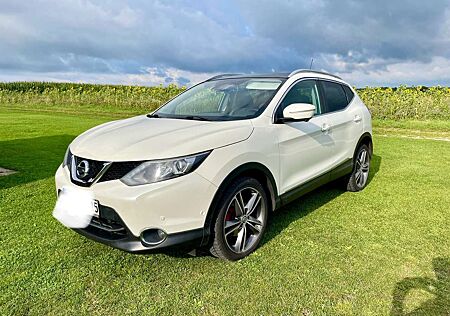 Nissan Qashqai 1.2 DIG-T TEKNA