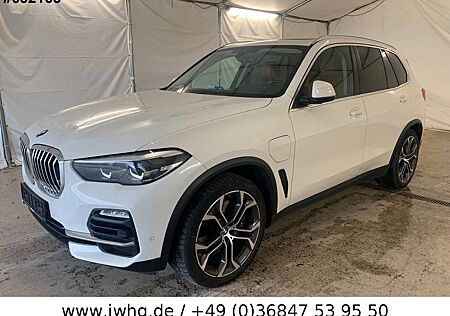 BMW X5 xDr45e 21" HeadUp Pano Luftfederung CockpProf