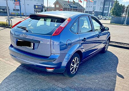 Ford Focus 1.6 16V Trend tüv neu