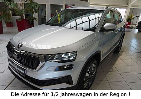 Skoda Karoq Selection 1.5 TSI DSG*AHK*ACC*NAVI*LED*
