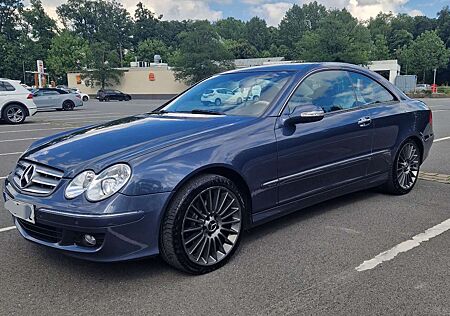 Mercedes-Benz CLK 200 Kompressor Automatik 163PS Zustand sehr gut!