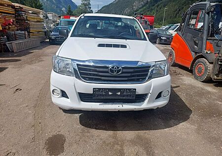 Toyota Hilux 4x4 Double Cab DPF