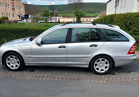 Mercedes-Benz C 180 T Kompressor Classic