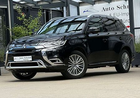 Mitsubishi Outlander Top 2.4 MIVEC PHEV, AHK, ACC, Glasdach, Standheiz.