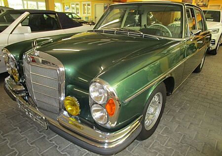 Mercedes-Benz 280 S