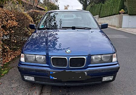 BMW 316 Rostfrei, TÜV 4/27, Volleder, Sammlerstück