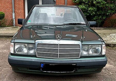 Mercedes-Benz 190