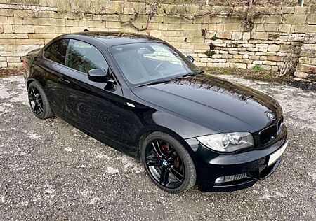 BMW 118 d Coupé, Navi, H&K, M-Paket, Xenon, PDC !