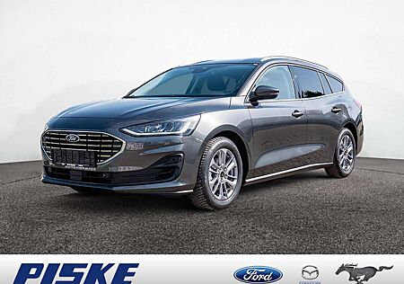 Ford Focus Titanium GJR SYNC PDC SHZ NAVI LED