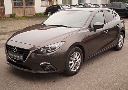 Mazda 3 Lim. Center-Line NAVI