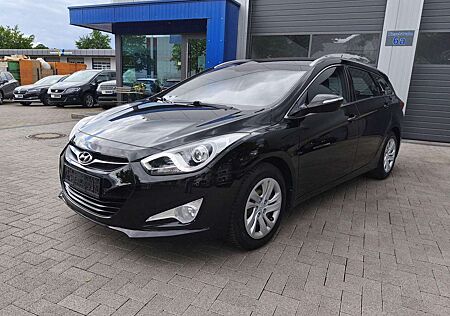Hyundai i40 cw Klima/AHK/Radio-CD/Tempo/Bluetooth