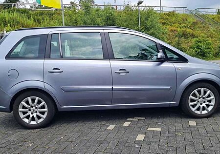 Opel Zafira Edition / 7-Sitze / AHK / TÜV Neu / Klima