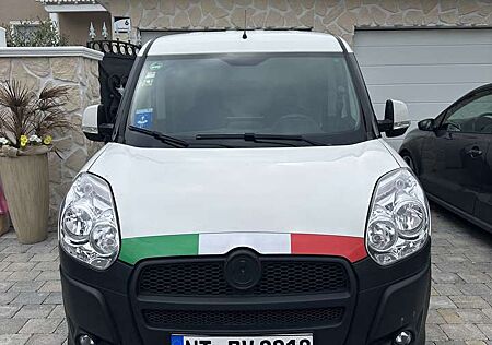 Fiat Doblo Cargo JTD 223.563.2 SX Panorama