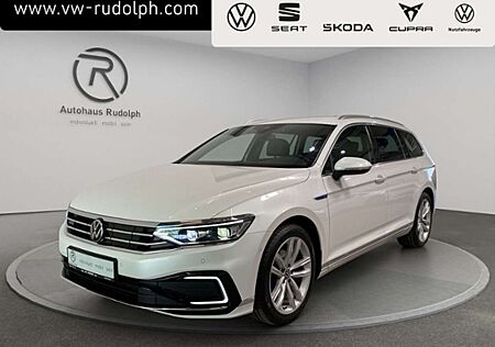 VW Passat Variant Volkswagen GTE 1.4 TSI DSG / Navi RFK