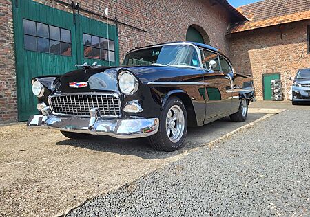 Chevrolet Bel Air Hardtop Coupe 383 V8 Custom Street Rod