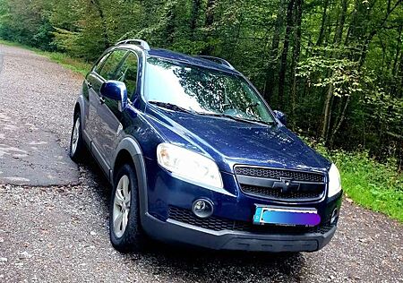 Chevrolet Captiva 2.4 2WD 7 Sitzer Gas LS