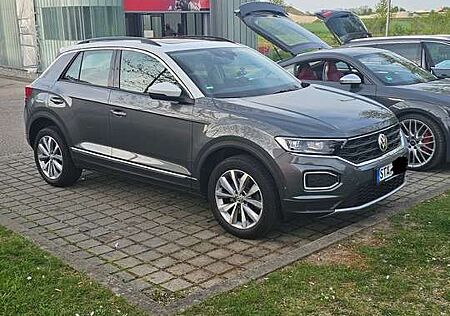 VW T-Roc Volkswagen Sport*8xBereift*Pano*VolldigitalCockpit*Tüv Neu