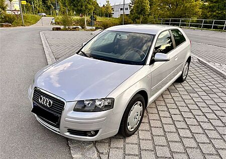 Audi A3 1.6l~KLIMAAUTOMATIK~8fach