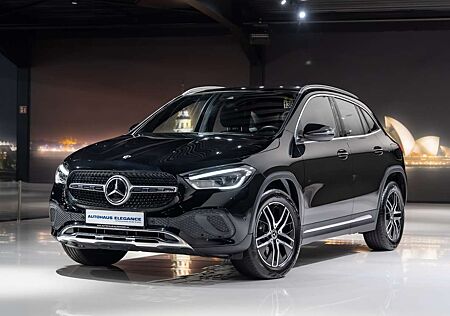 Mercedes-Benz GLA 220 d 4Matic*MULTIBEAM*AHK*KAMERA*PANO*LM"18