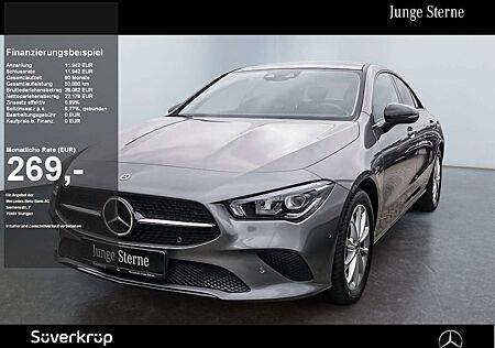 Mercedes-Benz CLA 200 Coupé NIGHT PROGRESSIVE DISTR PANO SPUR