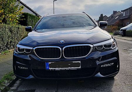 BMW 540 d+xDrive+Touring+Aut.+M-Paket 8-fach Bereifung