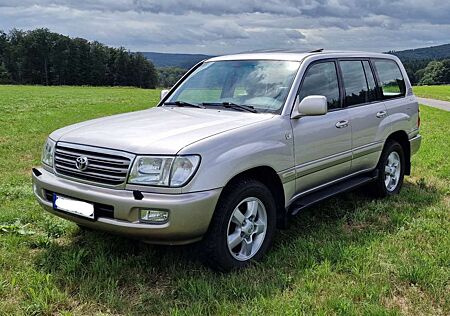 Toyota Land Cruiser 100 Executive