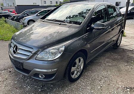 Mercedes-Benz B 170 B170 Erdgas, Automatik,Navi,SHZ,Klima,AHK,L-Dach