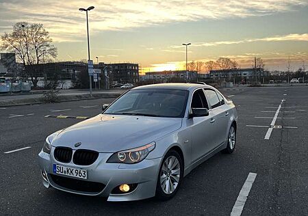 BMW 525 E60 218Ps Benziner 6 Zylinder 2 Hand