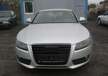 Audi A5 3.2 FSI S-line