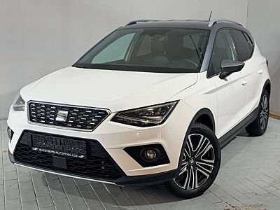 SEAT Arona Xcellence FR BLACK Apple/Android Kamera