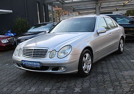 Mercedes-Benz E 320 ELEGANCE*LIMO*PANORAMA*XENON*TOP!!