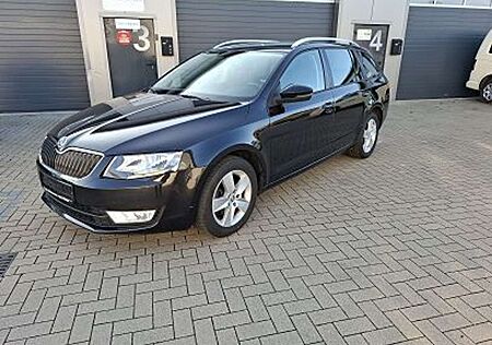 Skoda Octavia Combi Ambition, vieles Neu siehe Text