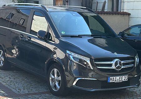 Mercedes-Benz V 300 d extralang 9G-TRONIC Avantgarde Edition 2020