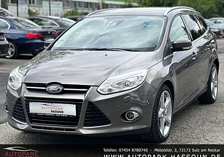 Ford Focus Turnier Titanium TÜV 04/26 Bi-Xenon Tempo Multi Kl